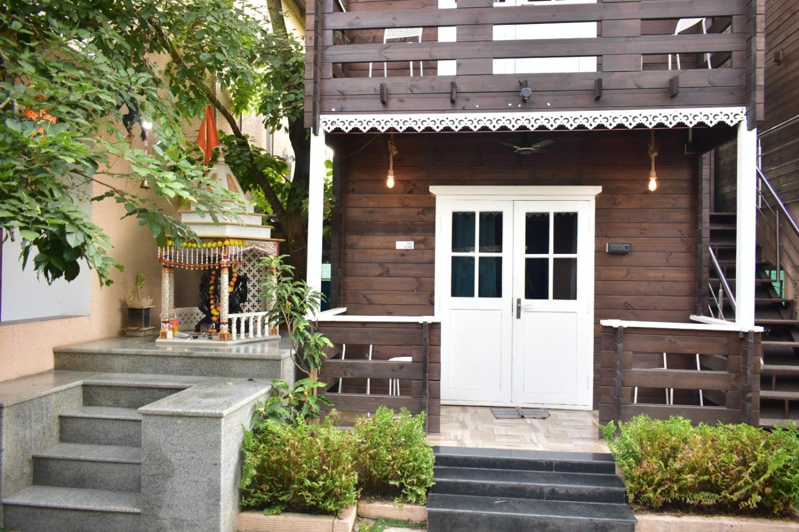 אליבג Coastal Bay Inn מראה חיצוני תמונה