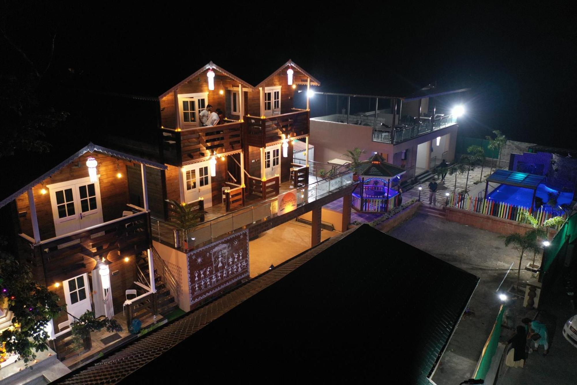 אליבג Coastal Bay Inn מראה חיצוני תמונה