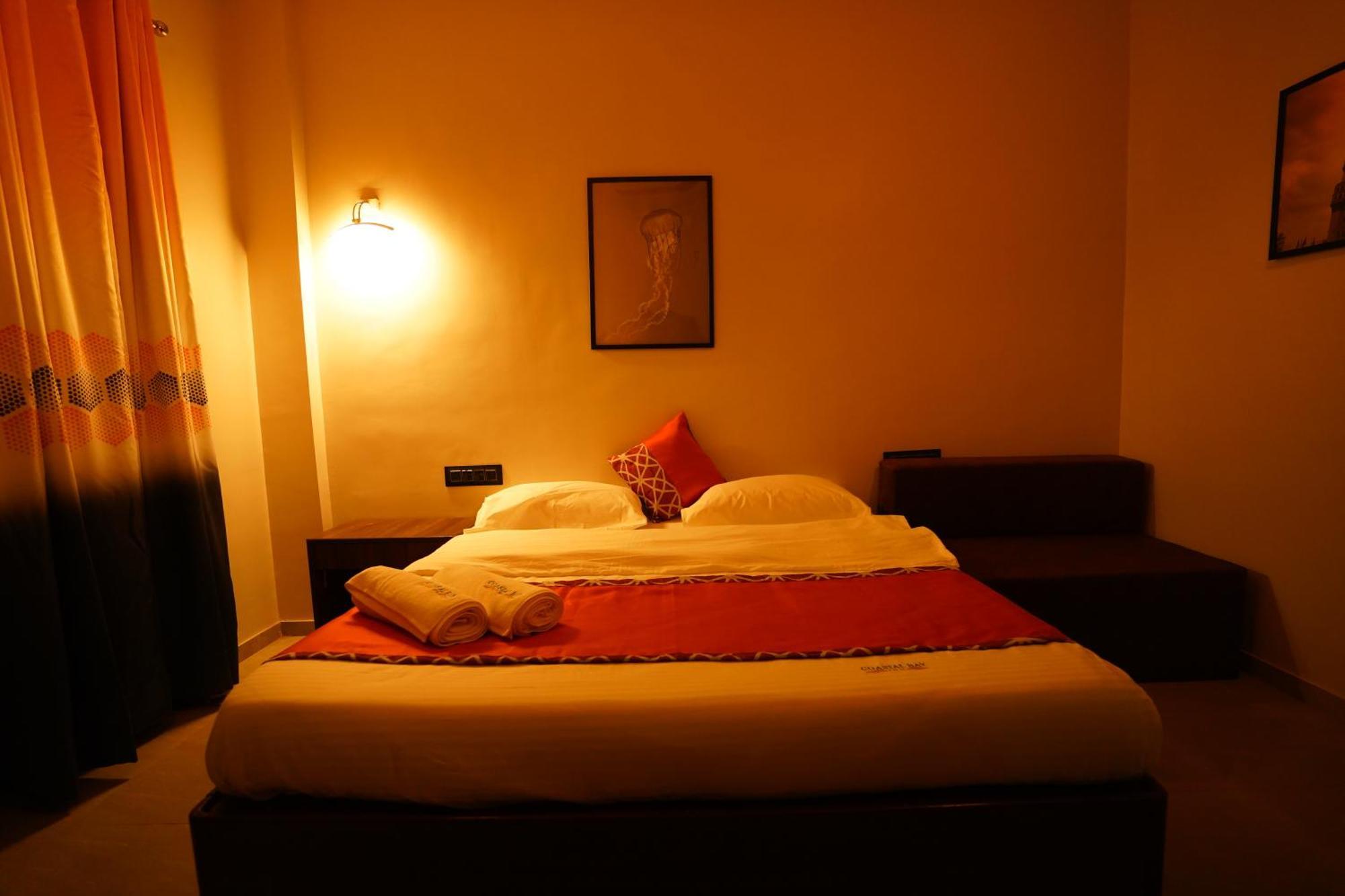 אליבג Coastal Bay Inn מראה חיצוני תמונה