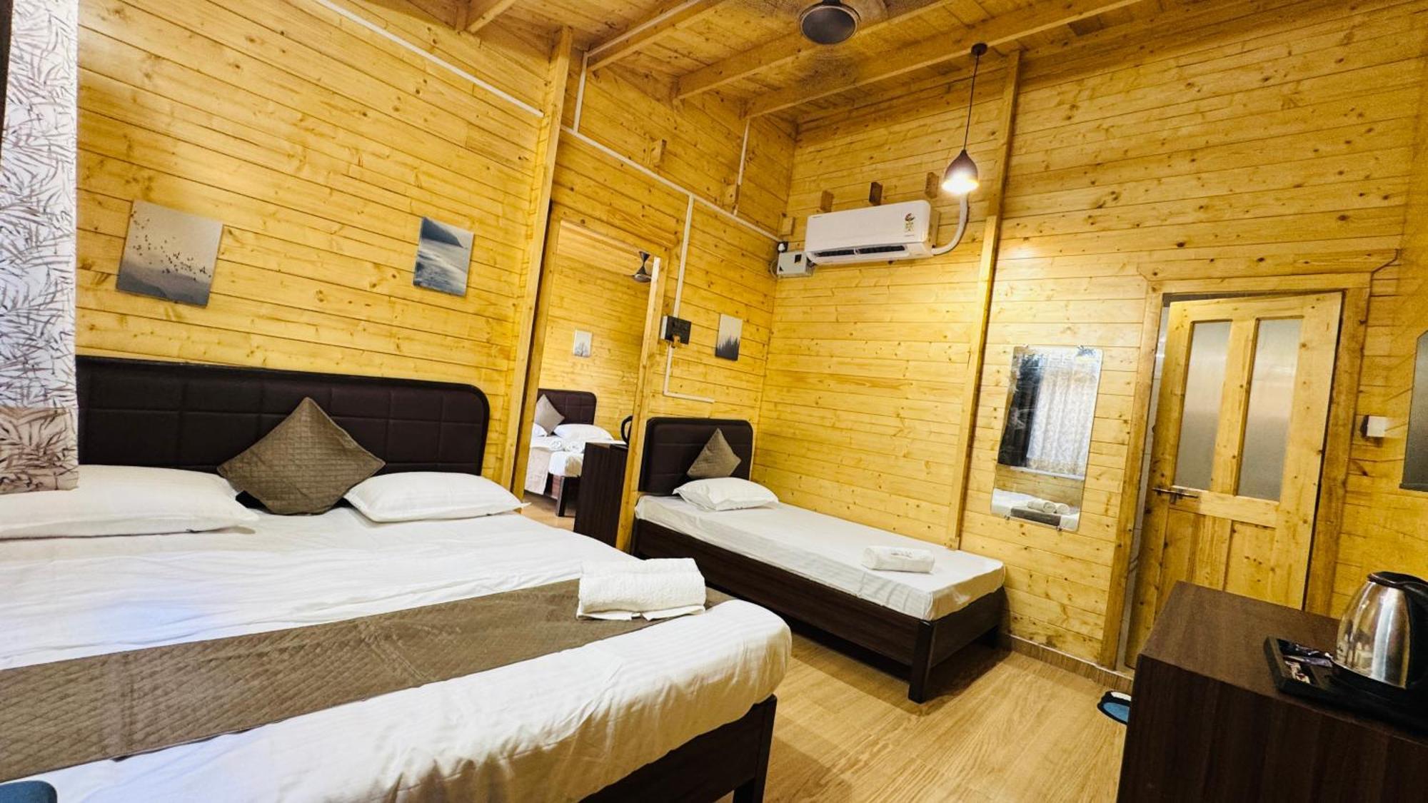 אליבג Coastal Bay Inn מראה חיצוני תמונה